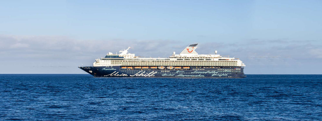 Mein Schiff auf dem Meer ©Mike Peel | wikimedia.org