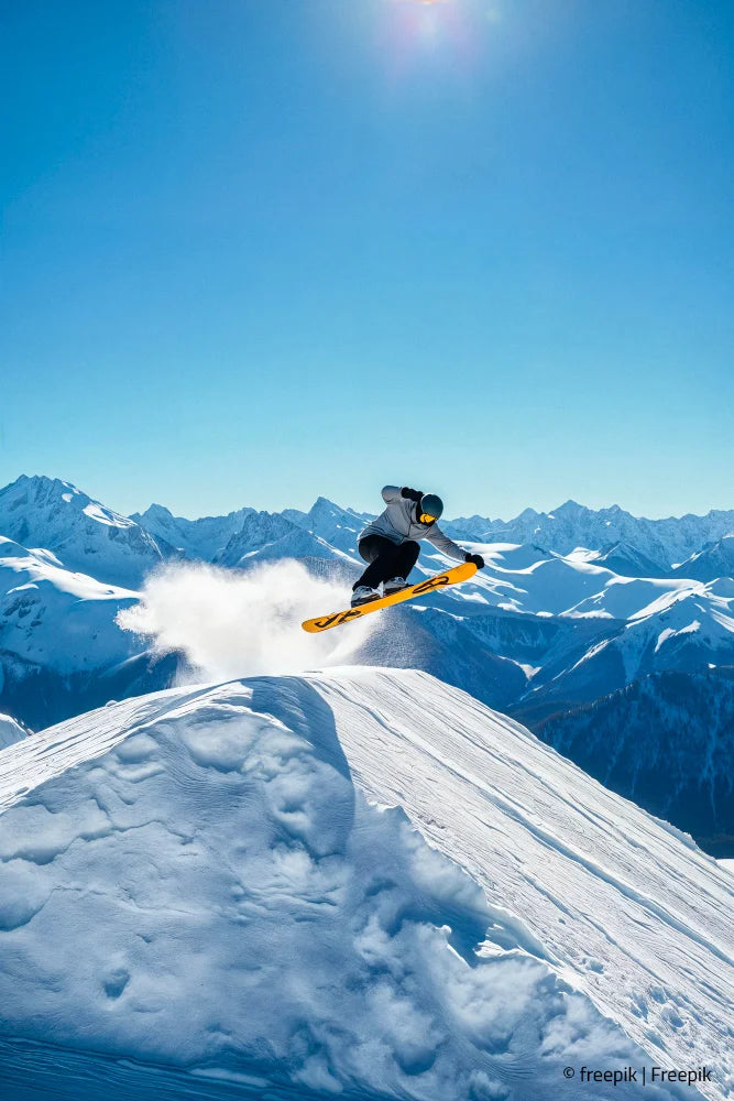 Snowboarder