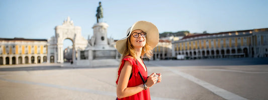Frau beim Sightseeing