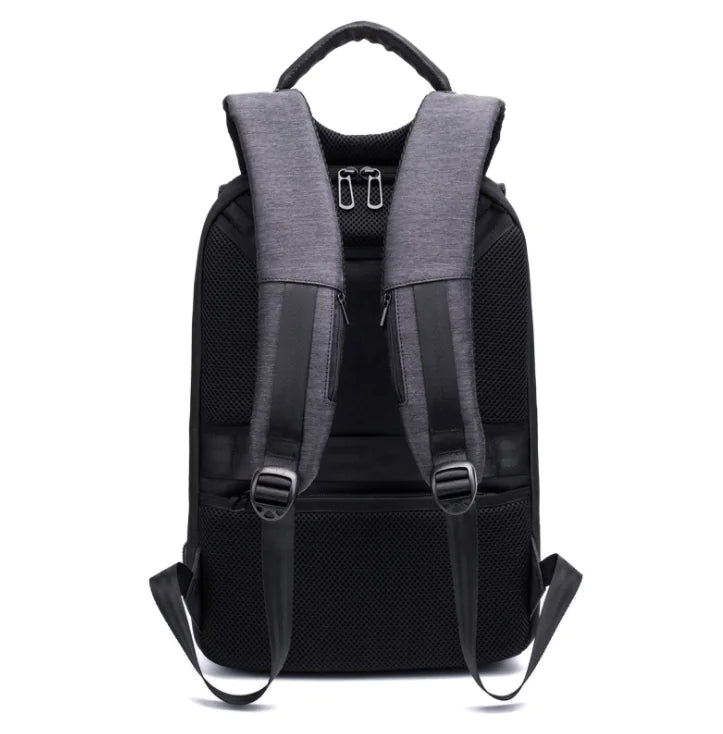 Globetrotter USB Rucksack - Waterproof