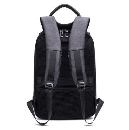 Globetrotter USB Rucksack - Waterproof