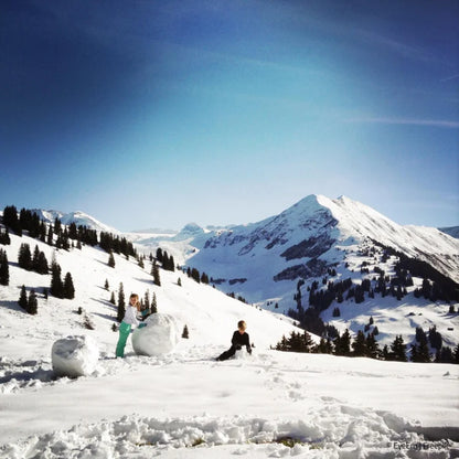 Kinder im Schnee